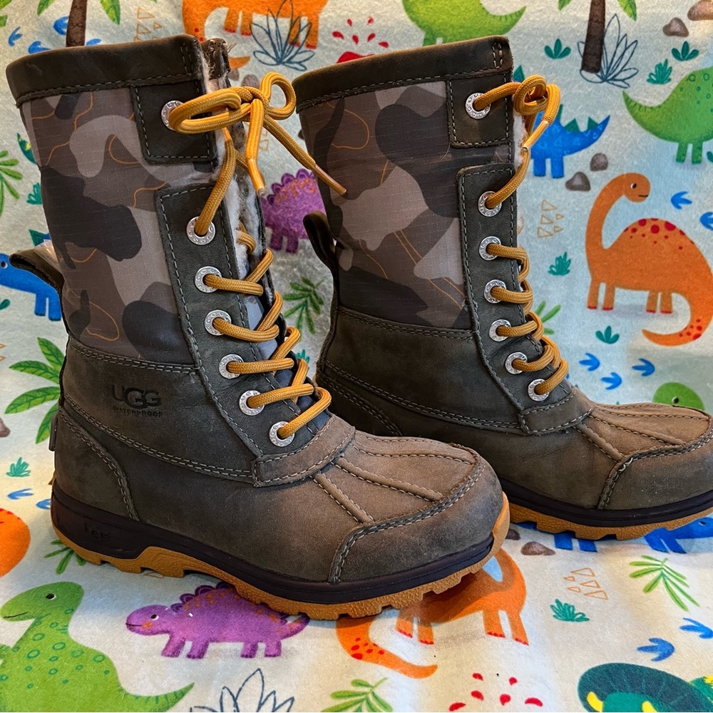Little Kids Ugg Butte II Camo Boots